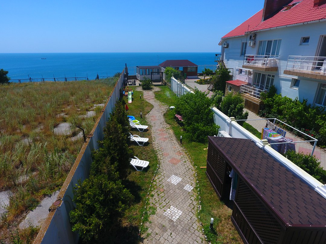 Двор | На Набережной, Краснодарский край