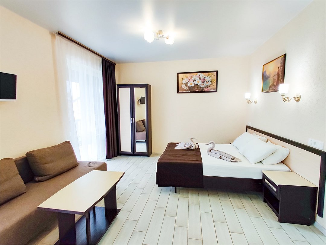 Стандартный Семейный 5-местный