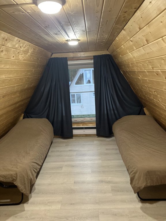 Частный дом А-фрейм в самом центре леса, Московская область: фото 3