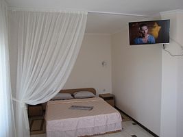 Люкс с кухней, Гостевой дом  У Чижика, Севастополь