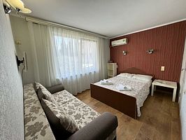Делюкс 1-комнатный 4-местный, Гостевой дом Лавра, Адлер