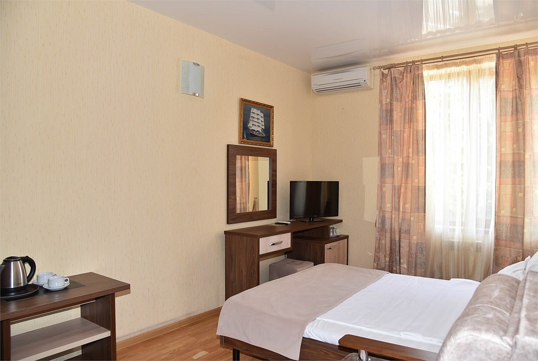 Номер 3-местный (с креслом)