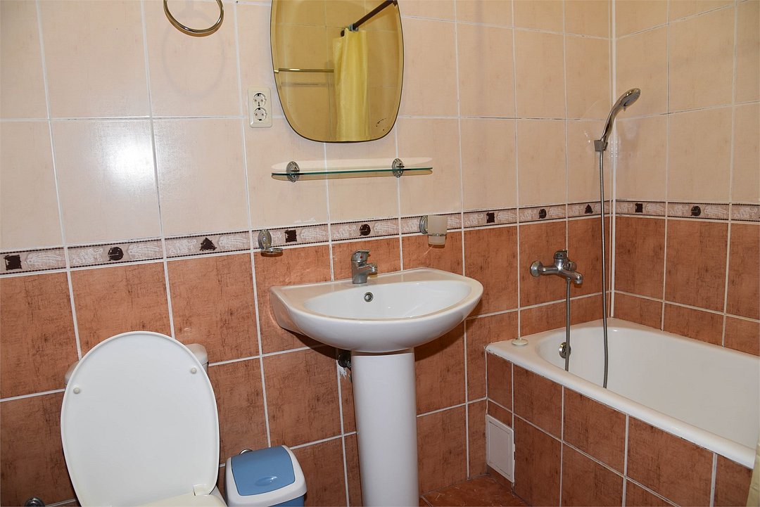 Номер 5-местный (полу-цоколь)