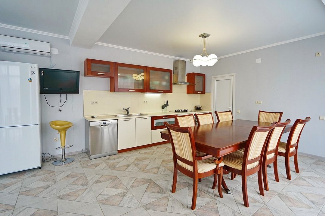 Апартаменты 6-местный 3-комнатный (с отдельным входом и террасой)