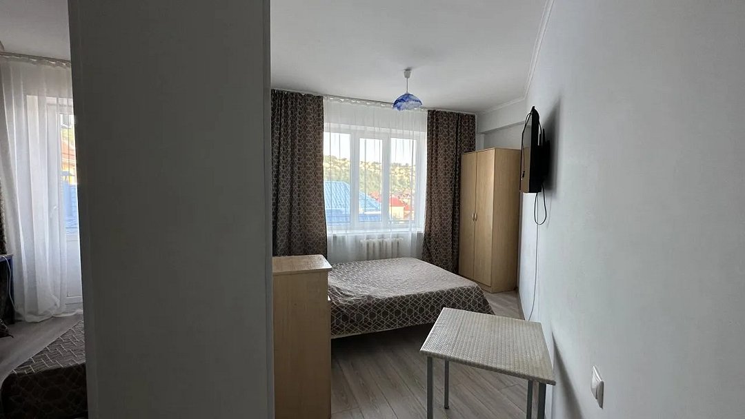 Семейный 4-местный 2-комнатный (с балконом)