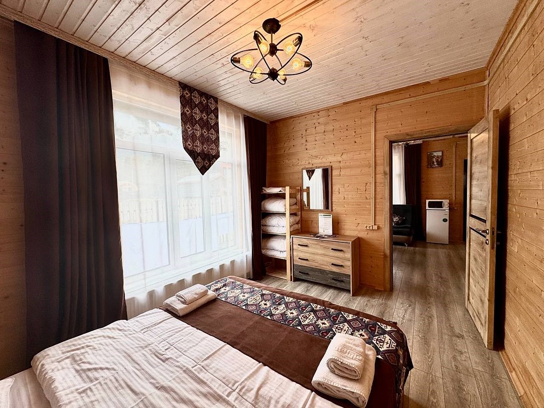 Шале 4-местный 3-комнатный (2)
