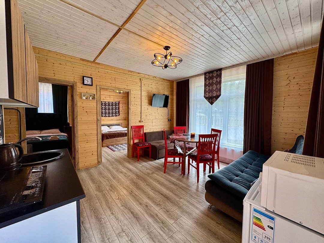 Шале 4-местный 3-комнатный (2)