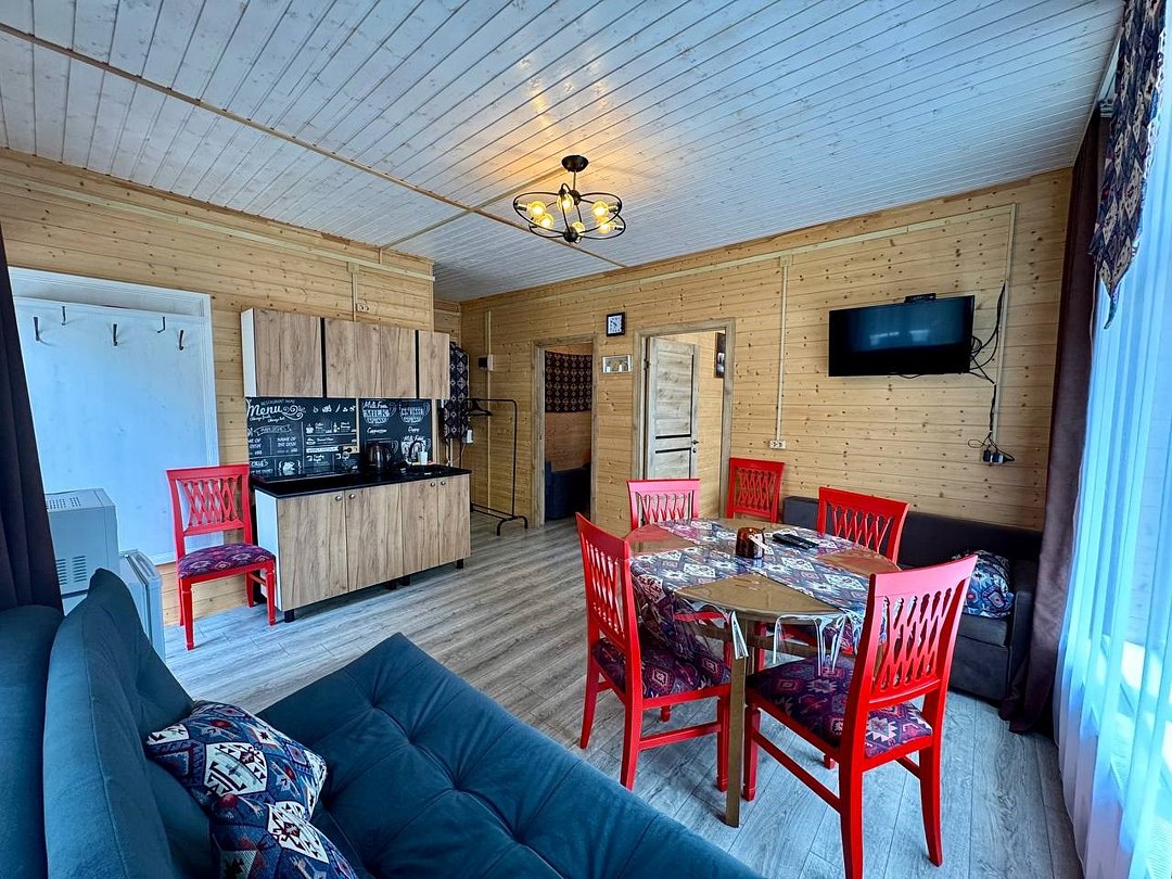 Шале 4-местный 3-комнатный (2)