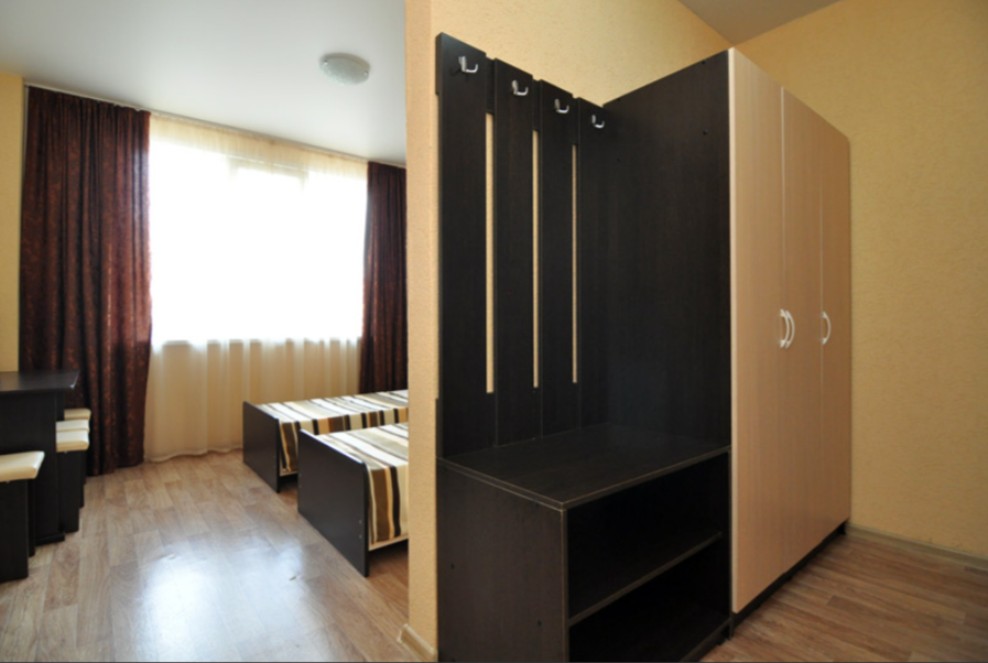 Семейный 4-местный 2-комнатный (с балконом)