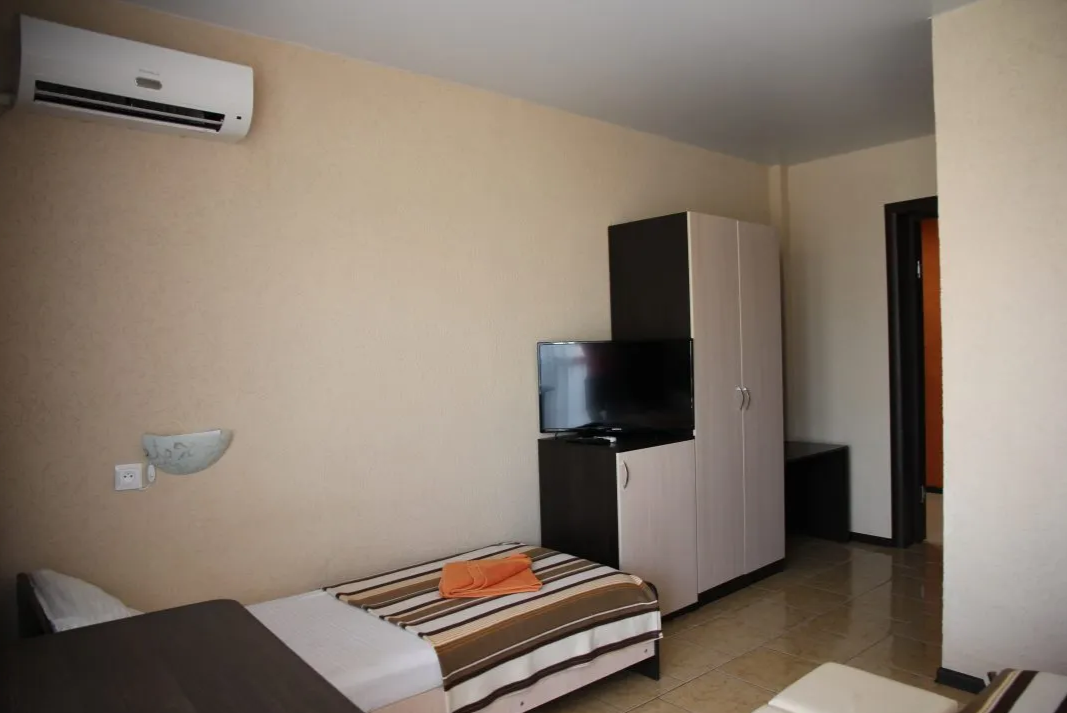 Стандартный 3-местный (с балконом)