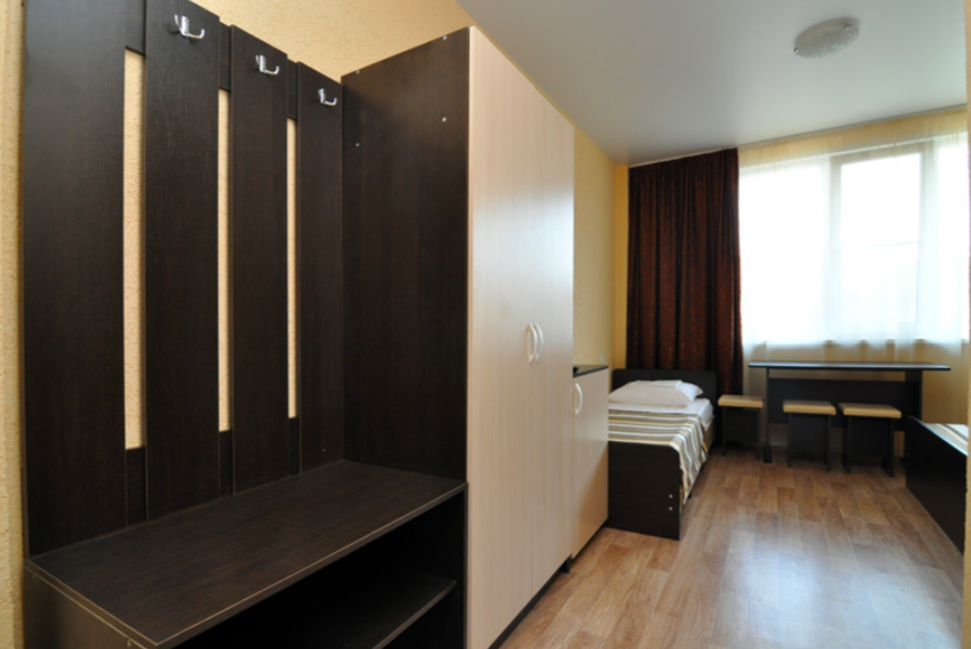 Стандартный 3-местный (с балконом)