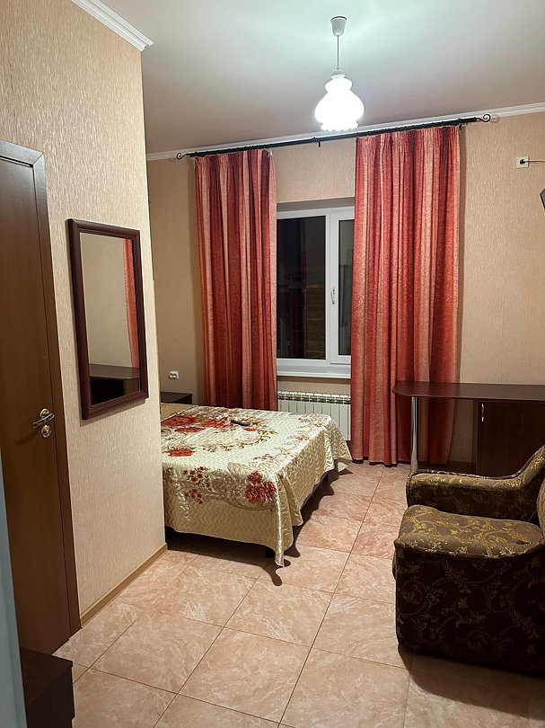 Стандартный 3-местный (с креслом)