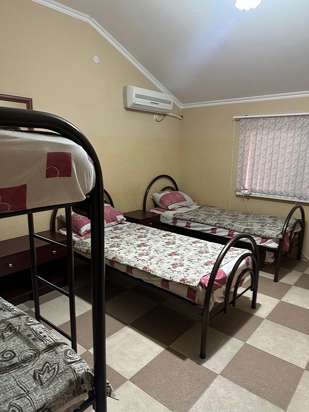 Эконом 4-местный (с двухярусной кроватью)