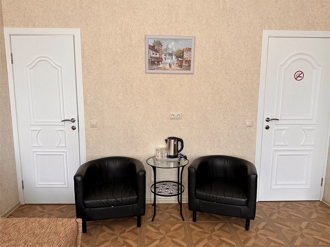 Люкс 3-местный (без балкона)