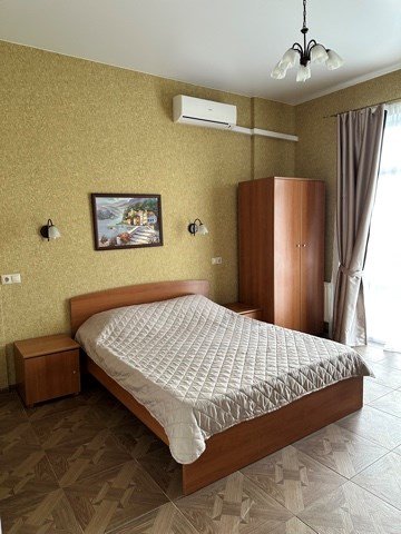 Номер 3-местный (вид на море, с балконом)