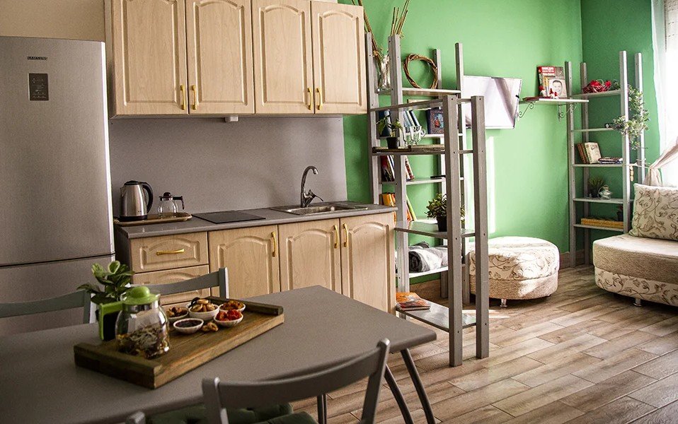 Дом 6-местный 2-комнатный (Вишня)