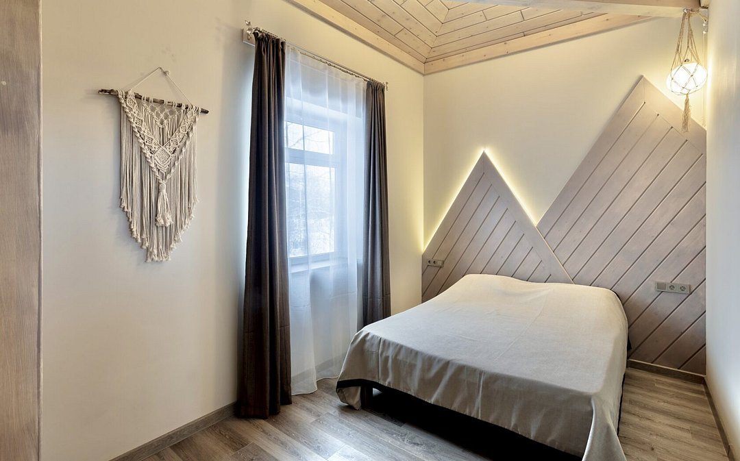 Дом 8-местный 3-комнатный (Виноград)