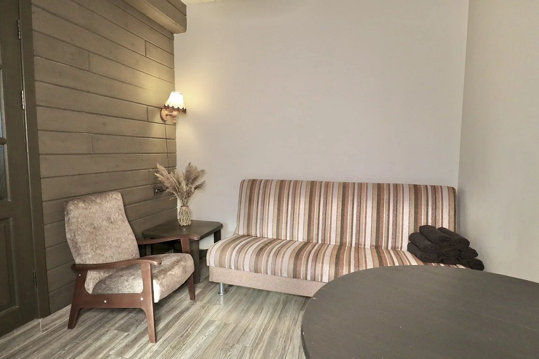 Дом 8-местный 3-комнатный (Виноград)