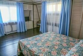 Семейный полулюкс, База отдыха Седьмой берег, Осташковский район