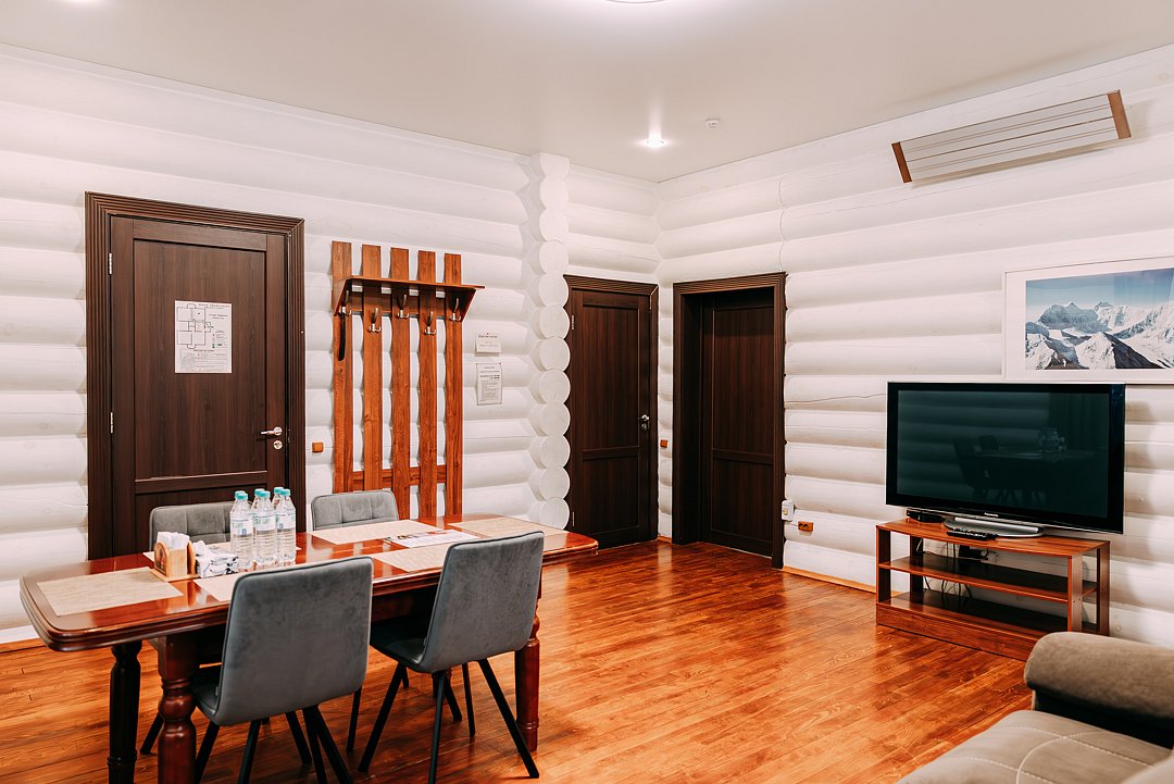 Апартаменты 4-местный 2-комнатный (Кедровый №2)