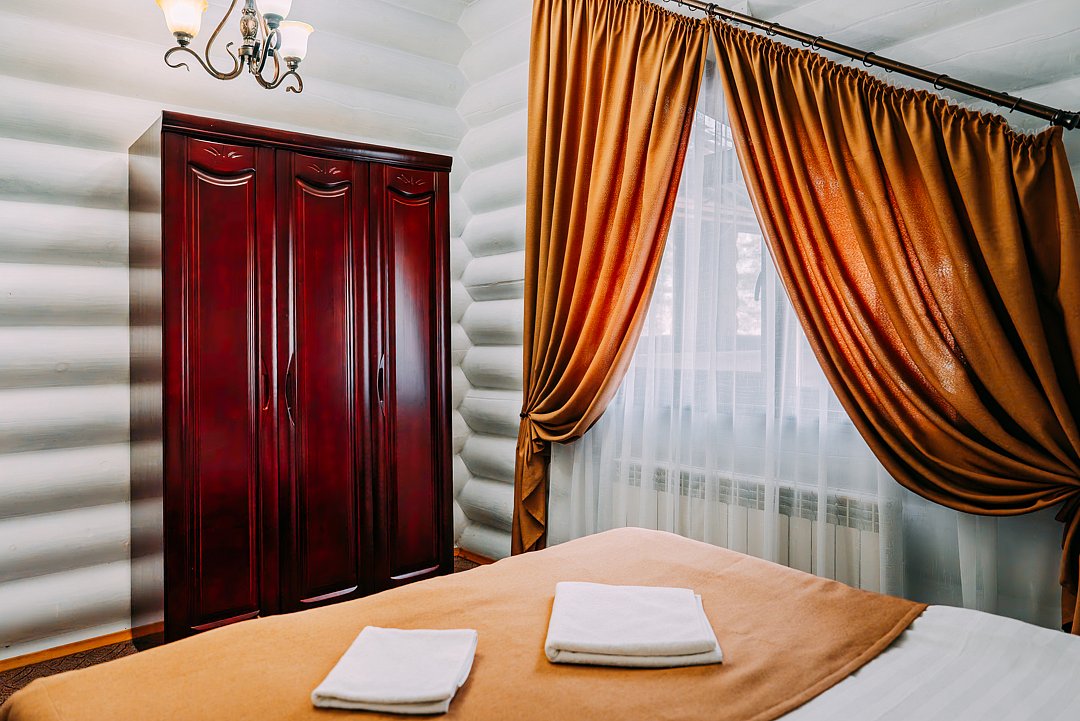 Люкс 2-местный 2-комнатный (Кедровый №3)