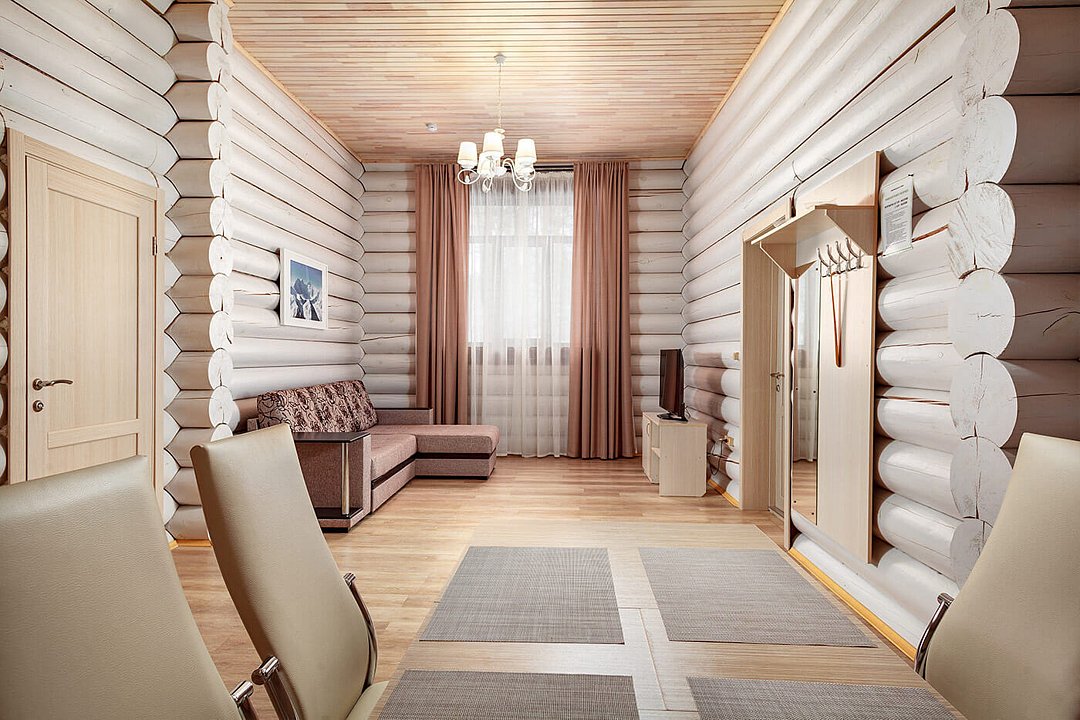 Люкс 2-местный 2-комнатный (Семейный №3) с кухней