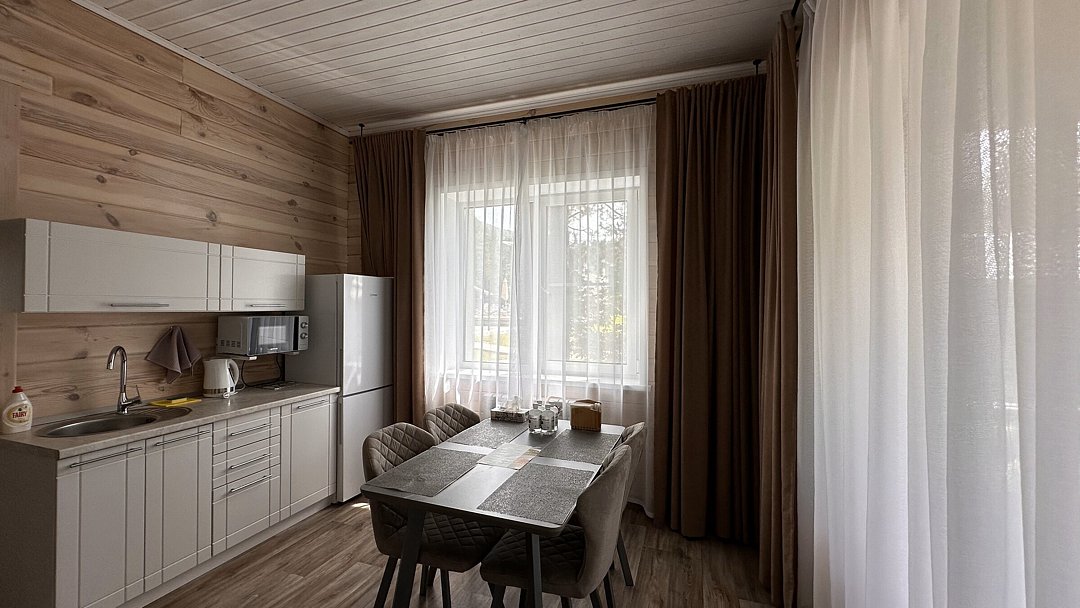 Шале 2-местный 2-комнатный (2 линия)