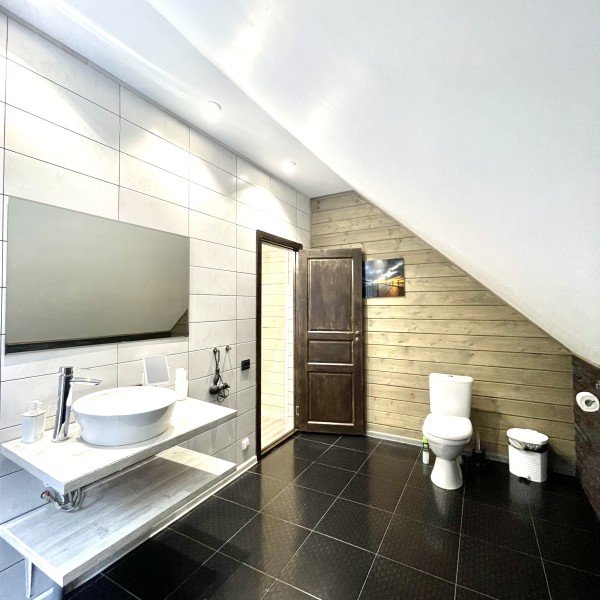 Коттедж 6-местный 4-комнатный