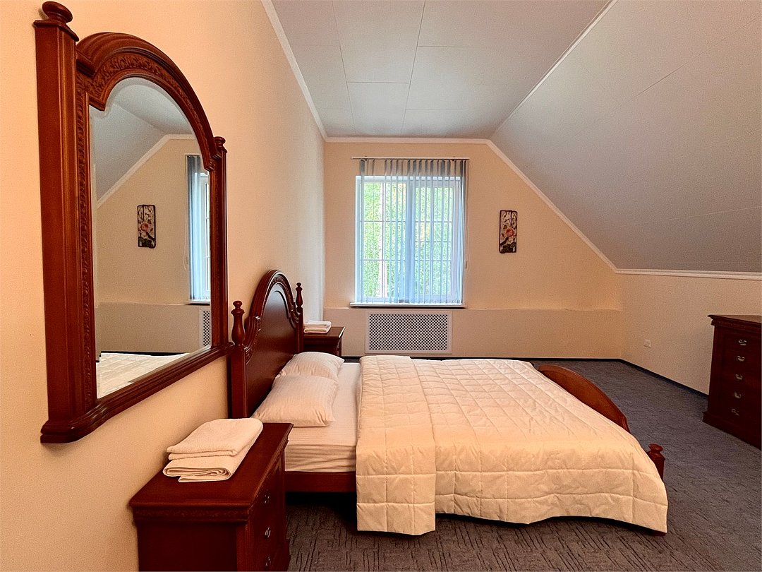 Дом 10-местный 5-комнатный (Дворянское гнездо)