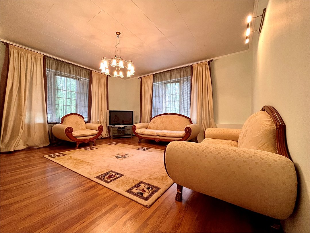 Дом 10-местный 5-комнатный (Дворянское гнездо)