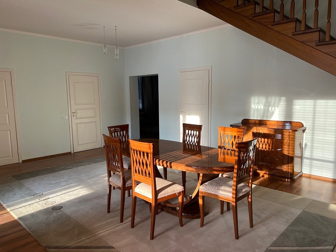 Дом 10-местный 5-комнатный (Дворянское гнездо)