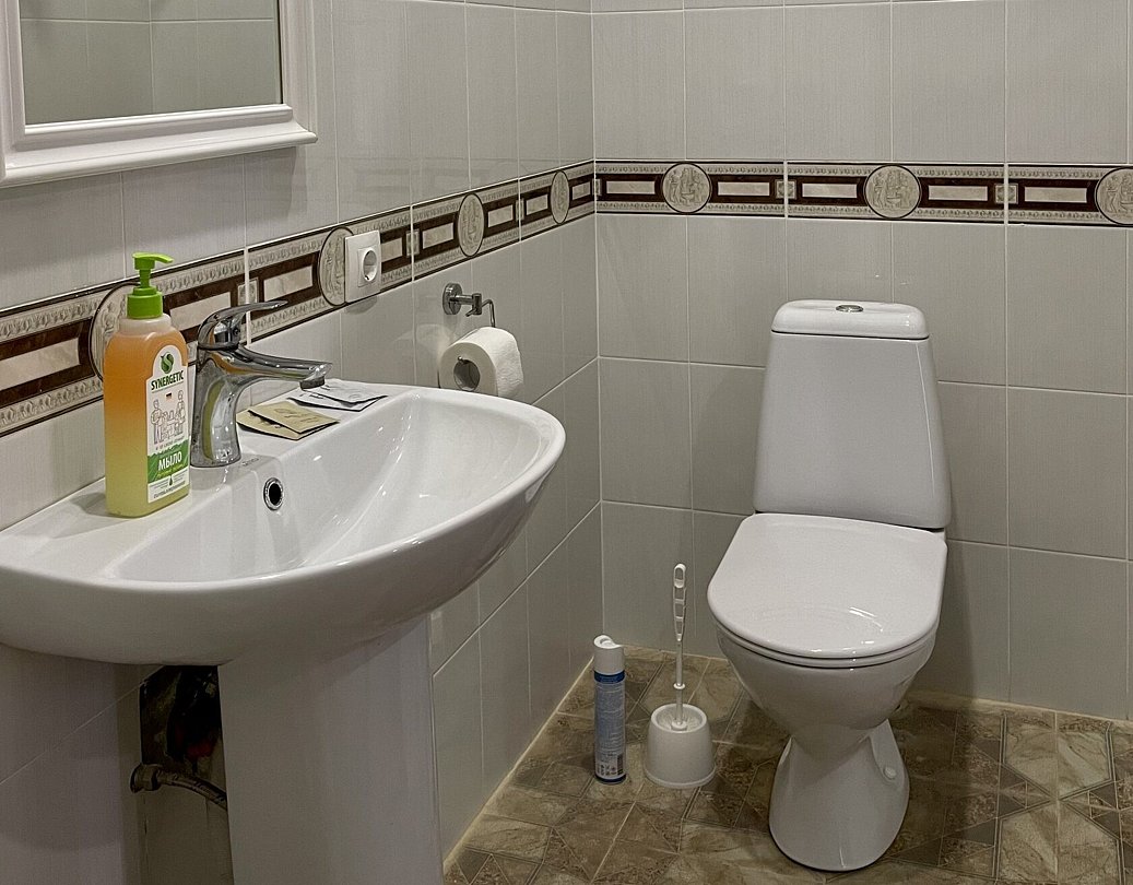 Домик (№1) 4-местный 2-комнатный