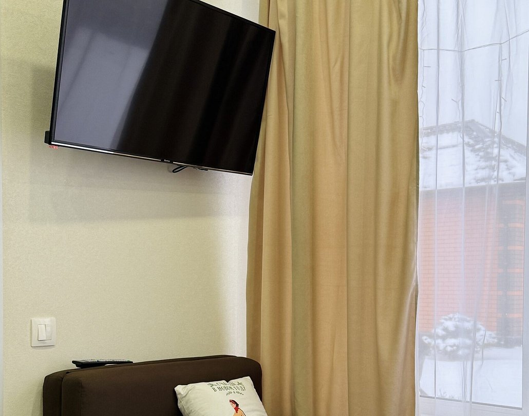 Домик (№4) 4-местный 2-комнатный