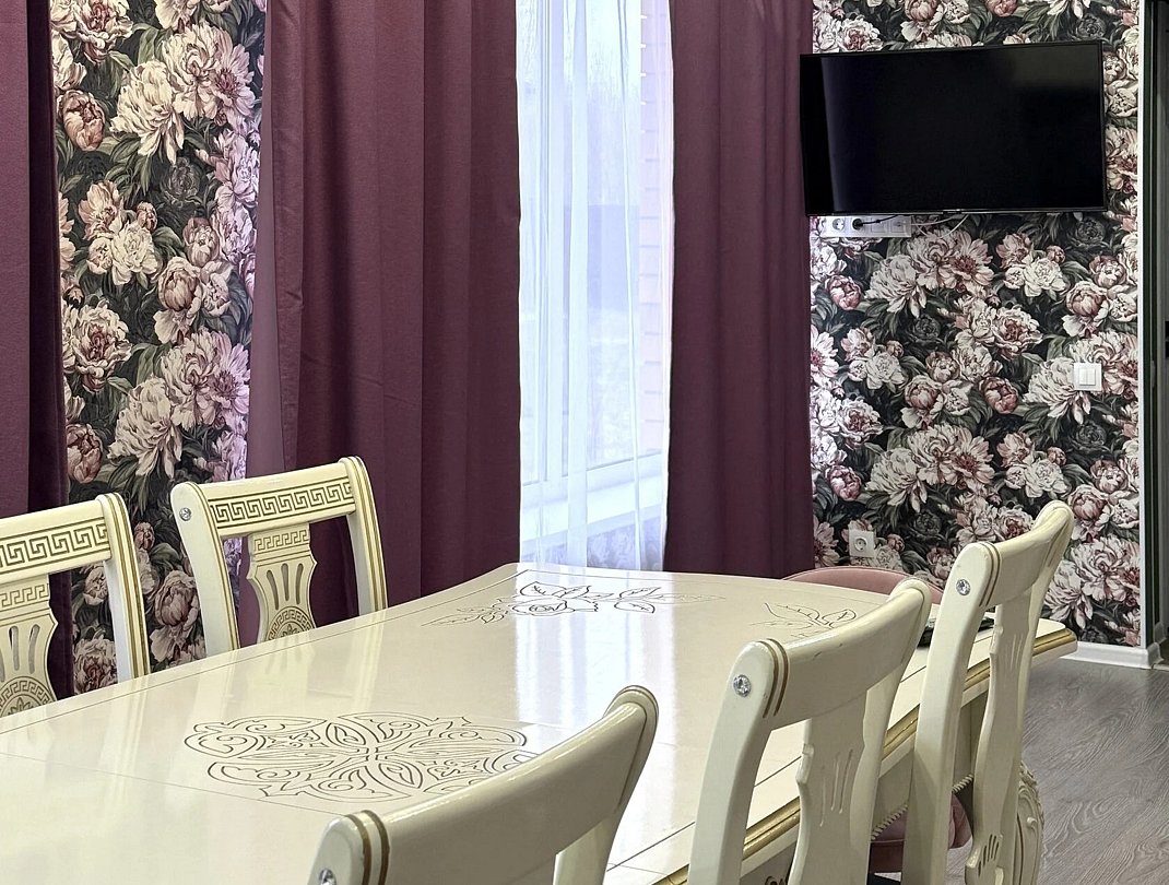 Домик (№2) 4-местный 3-комнатный