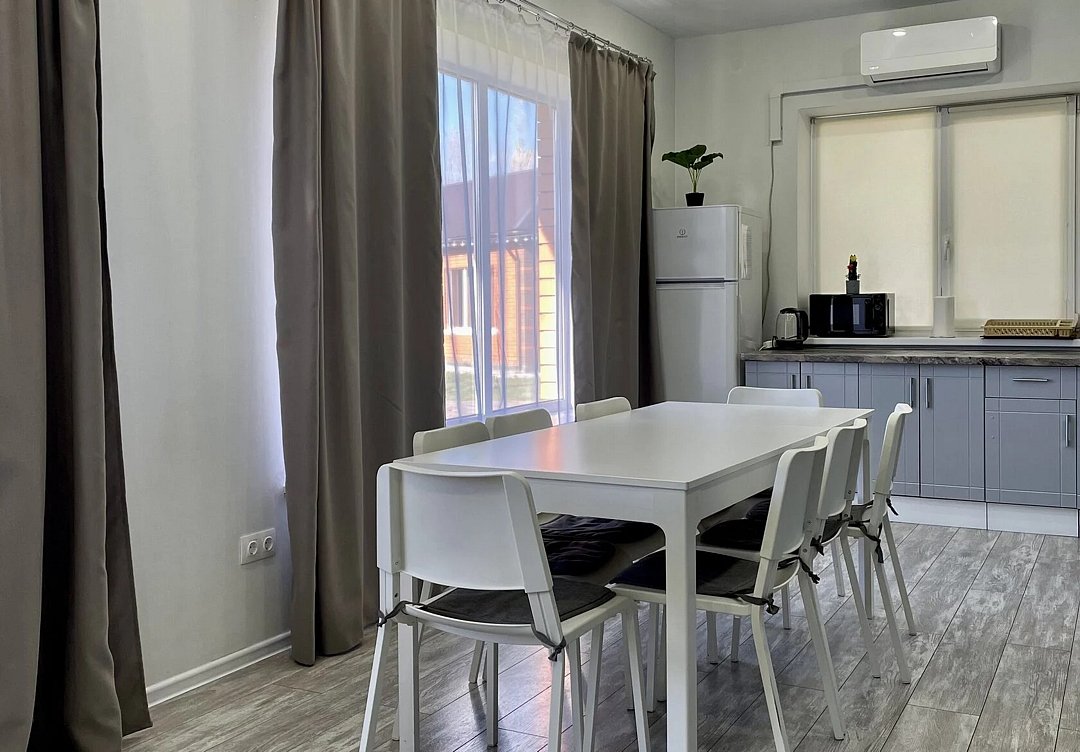 Домик (№5) 4-местный 3-комнатный