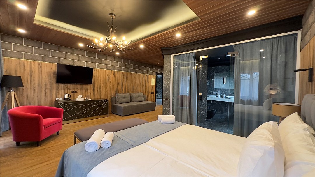 Люкс 2-местный Черный