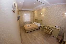 Комфорт семейный  Double (с детской кроваткой), Гостиничный комплекс Акрополис, Саратов