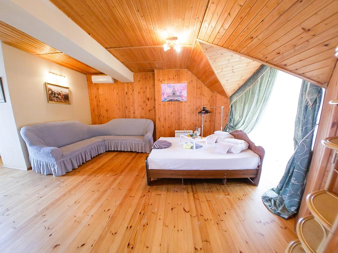 «Коттедж на Заповедной 51»