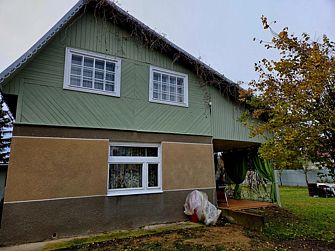 Загородный дом с верандой возле Финского залива