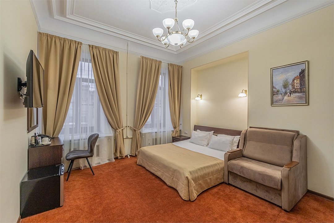 Соло на Невском Проспекте, Санкт-Петербург, Ленинградская область