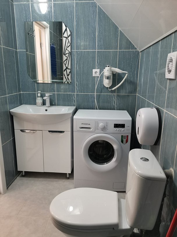 Люкс 4-местный 2-комнатный