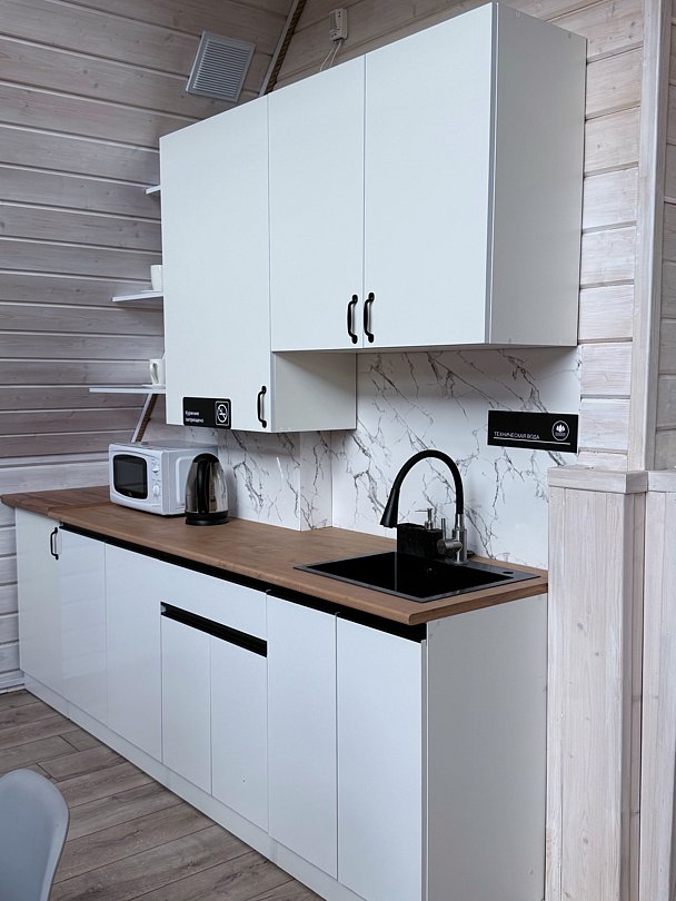 Афрейм 4-местный 2-комнатный (№3)