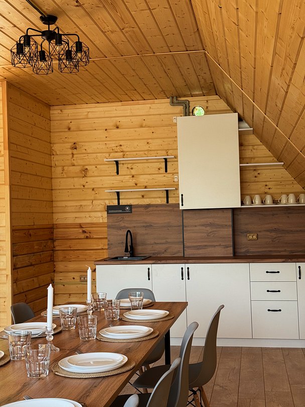 Афрейм 4-местный 2-комнатный (№7)