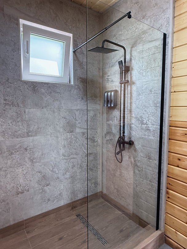 Афрейм 4-местный 2-комнатный (№7)