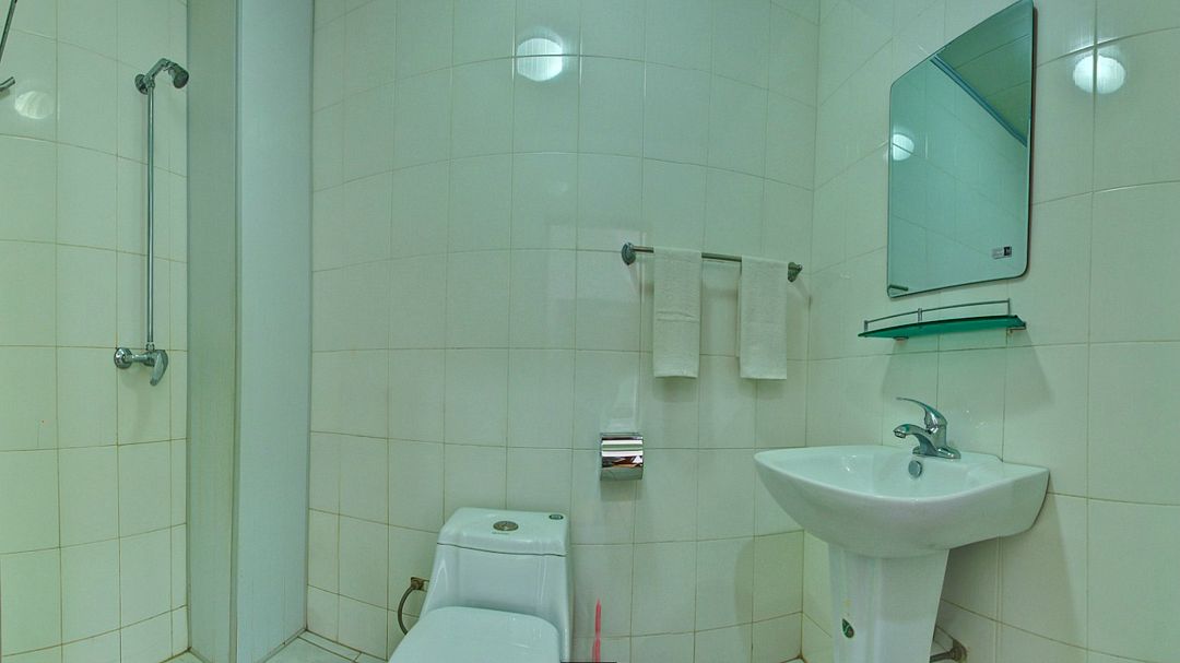 Стандартный 4-местный 1-комнатный (улучшенный)