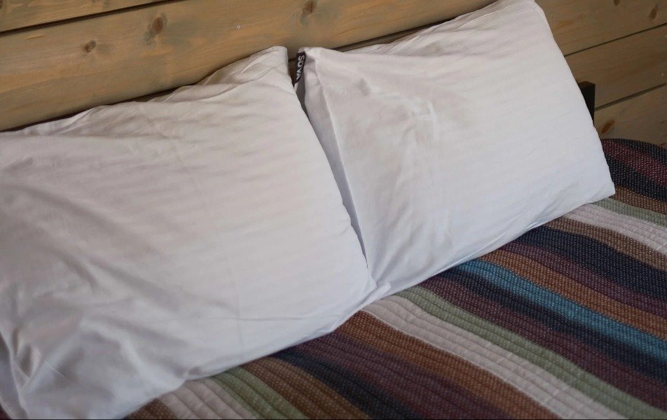 Домик 6-местный 2-комнатный (Комфорт у озера)