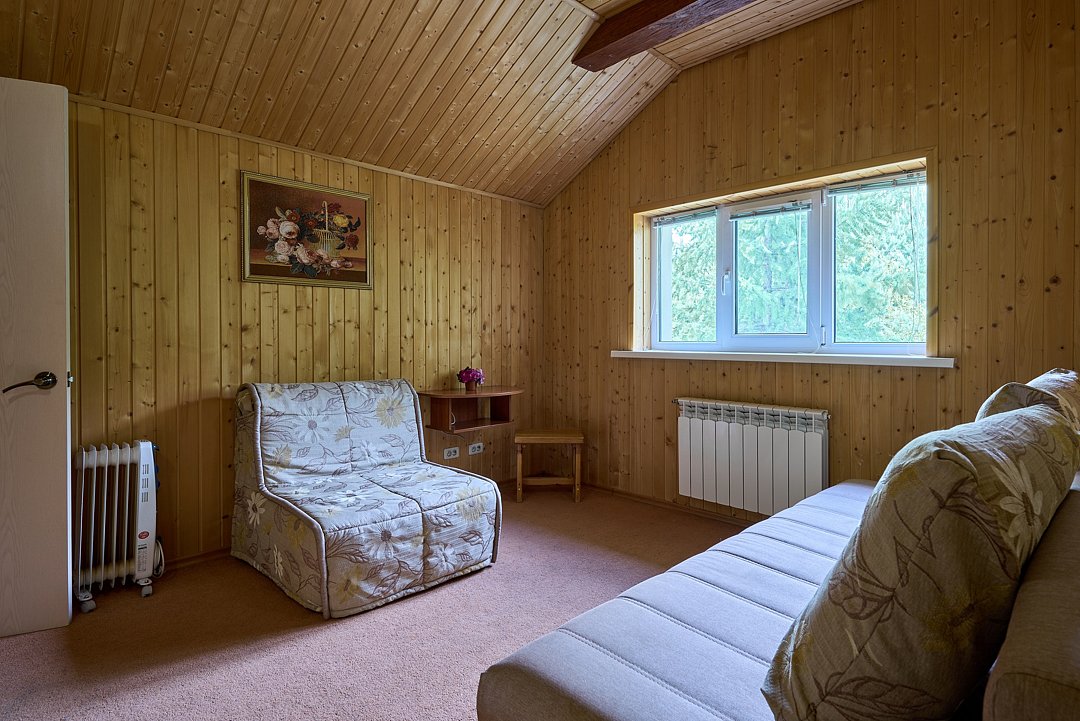 Сюит 4-местный 4-комнатный 2-этажный