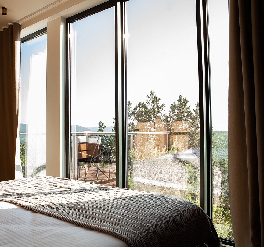 Делюкс 2-местный 1-комнатный (с ванной)