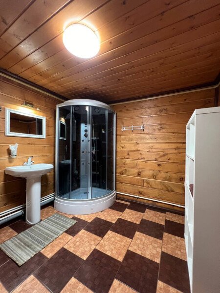 Коттедж 4-местный 2-комнатный (К4)