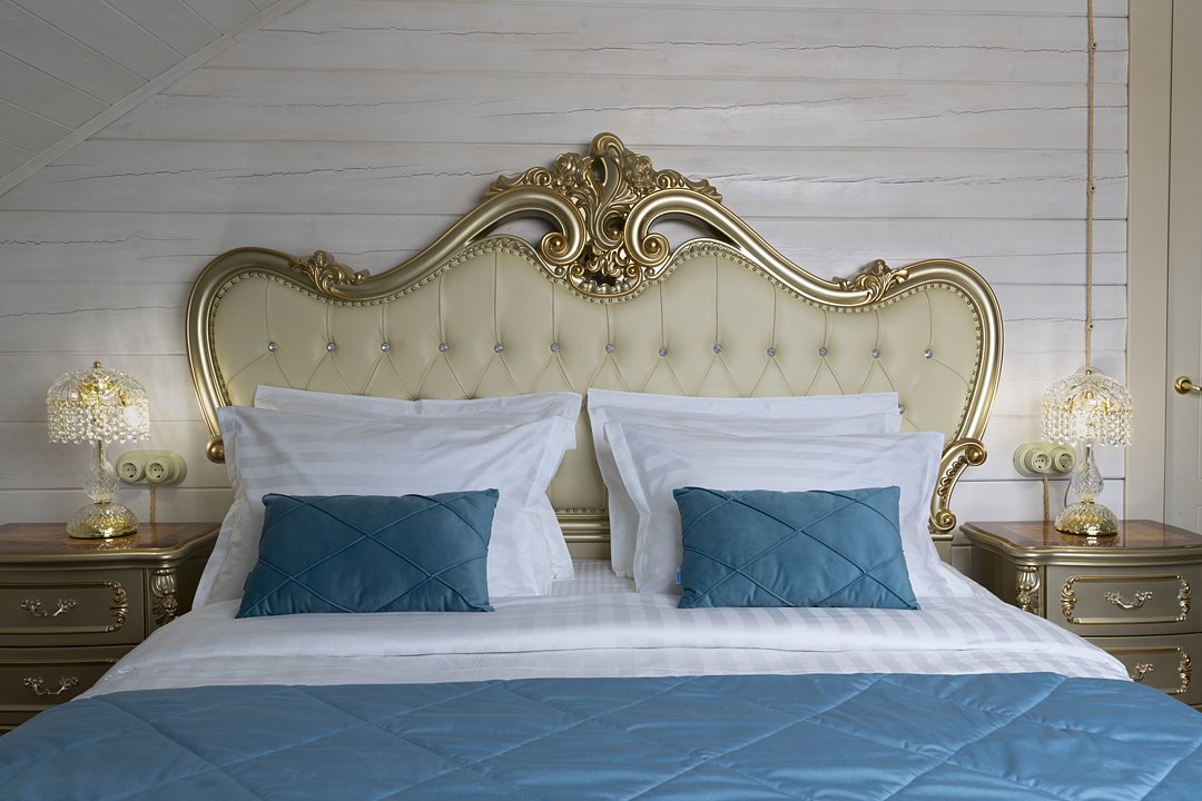 Флигель 4-местный 3-комнатный (3 спальни, у пруда)